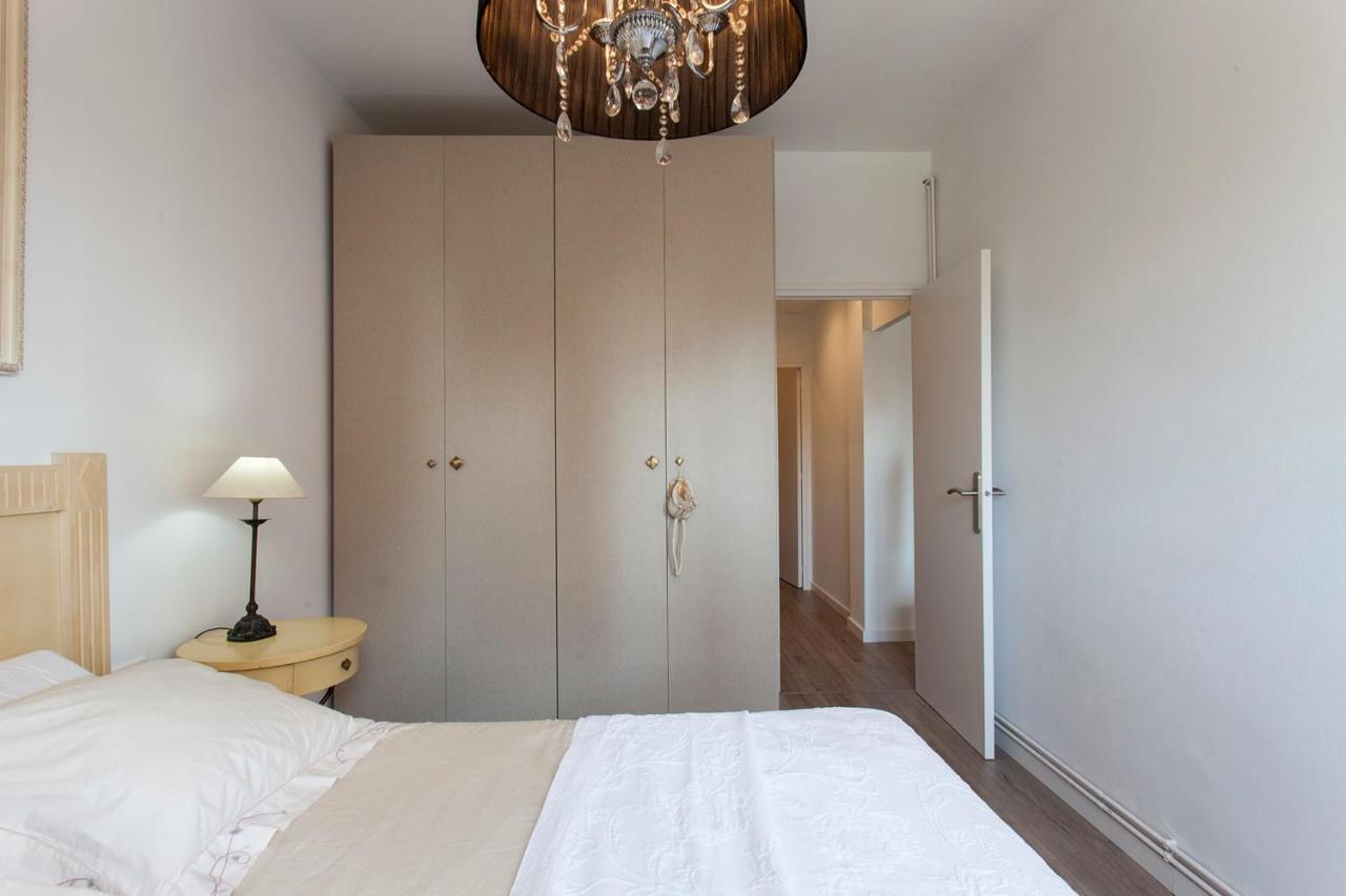 Cozy Apartment Near Fira Gran Via With Ac L’Hospitalet de Llobregat Exterior foto
